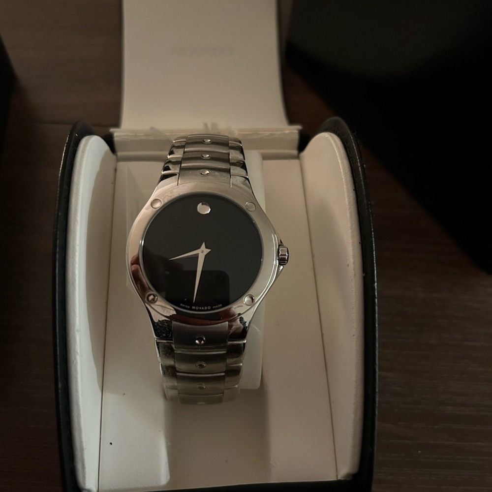 MOVADO SE Gents watch